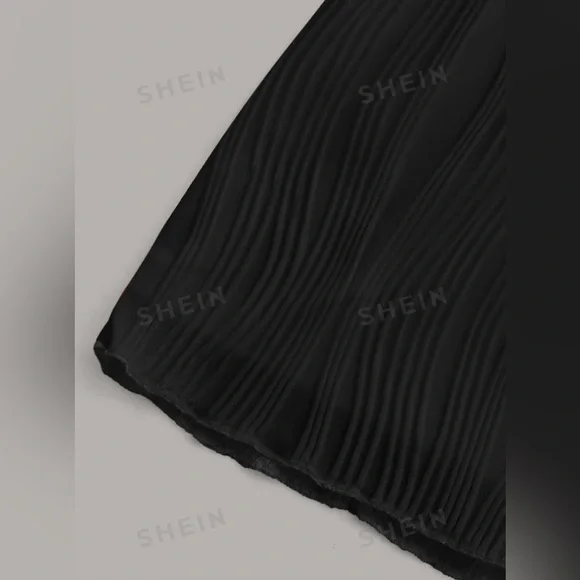 SHEIN ICON BODYCON MINI SKIRT IN BLACK *SKIRT ONLY* SIZE S TEXTURE KNIT FABRIC - Picture 4 of 8